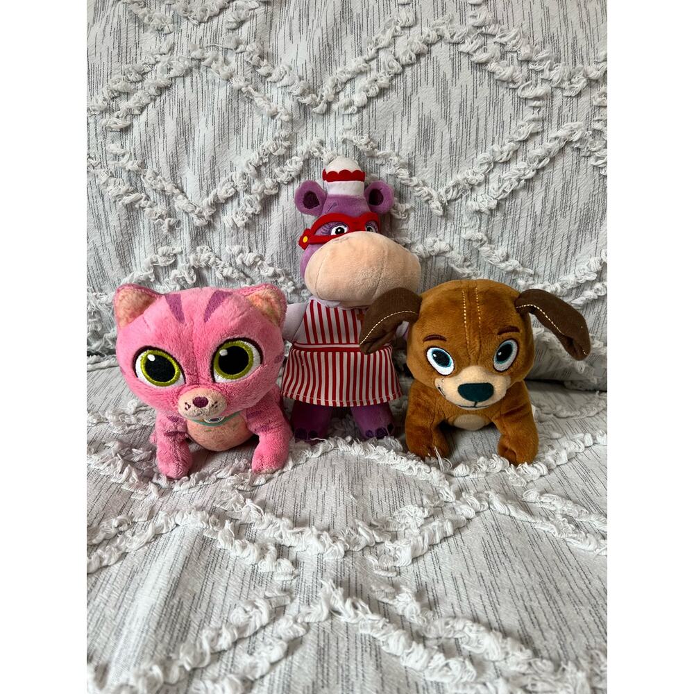 Doc McStuffins Hallie, Wispers and Findo  Plush Stuffed Animal‎ Toy Lot